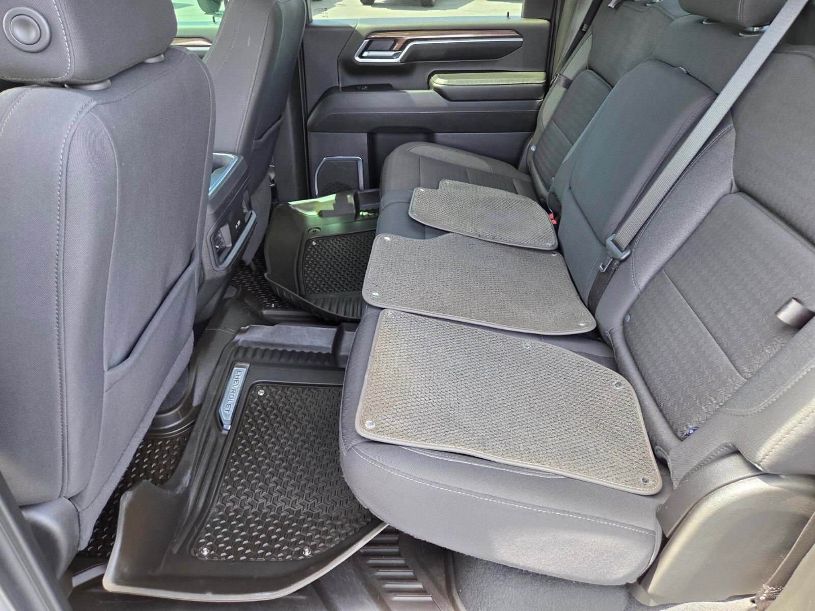 Used 2025 Chevrolet Silverado 3500 LT w/ Safety Package AWD/4WD image 11