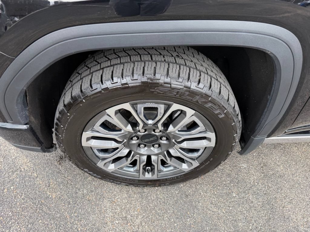 Used 2023 GMC Sierra 1500 Denali Ultimate AWD/4WD image 11