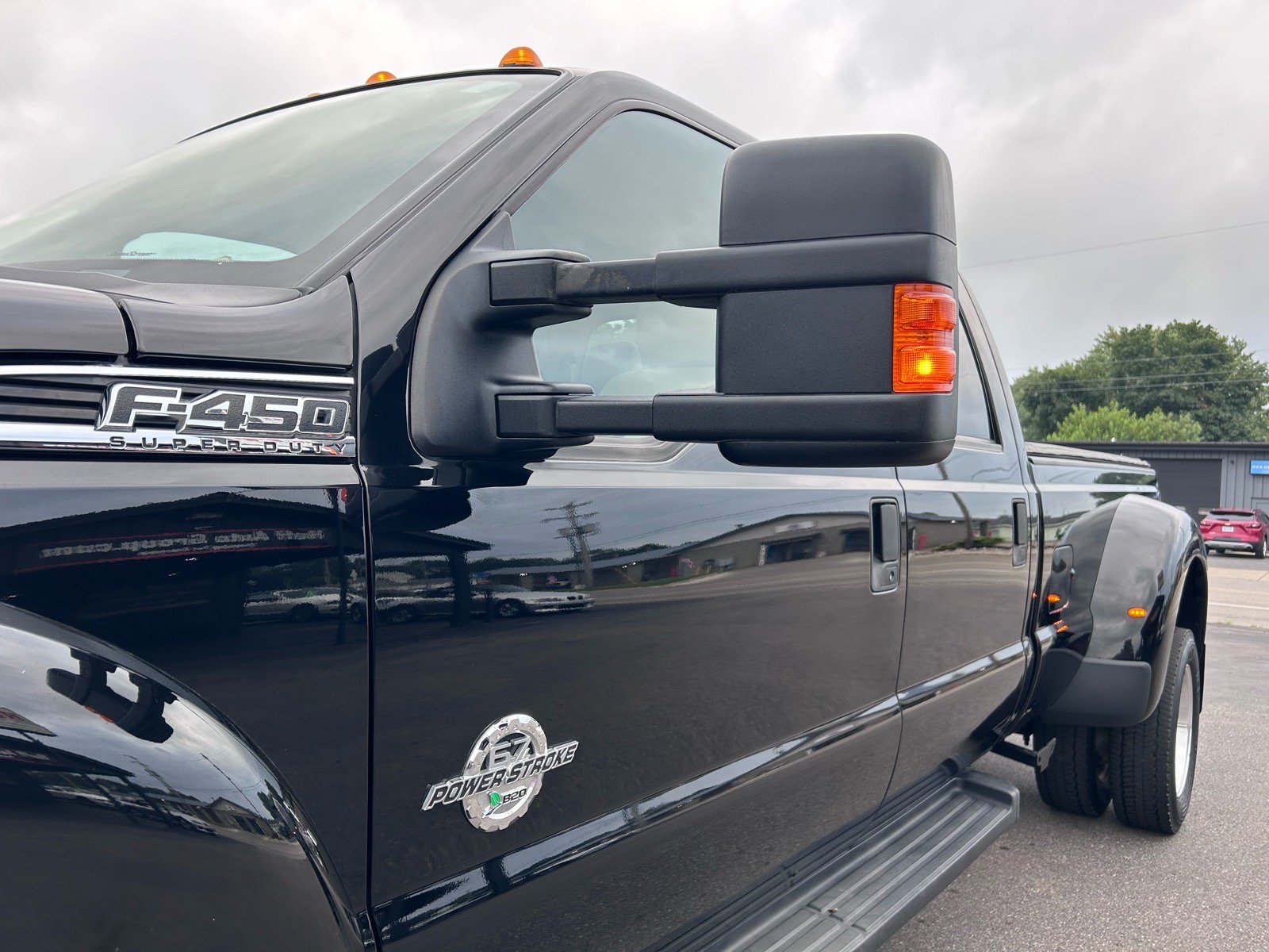 Used 2016 Ford F450 XLT w/ FX4 Off-Road Package AWD/4WD image 13