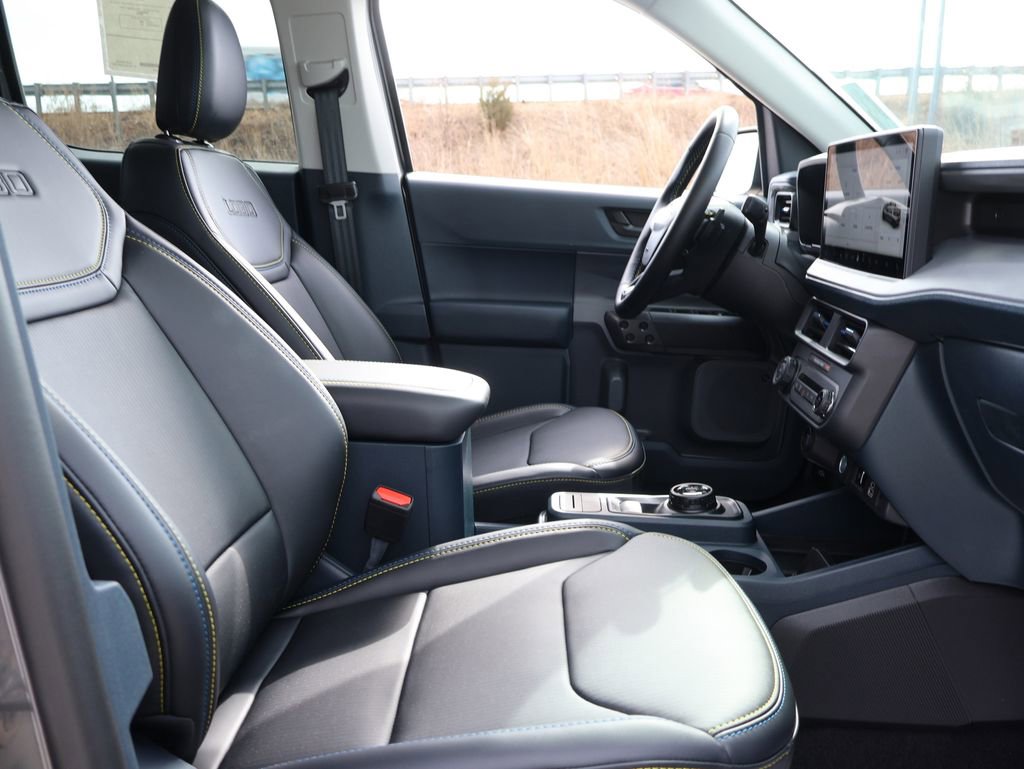New 2026 Ford Maverick Lobo AWD/4WD image 9