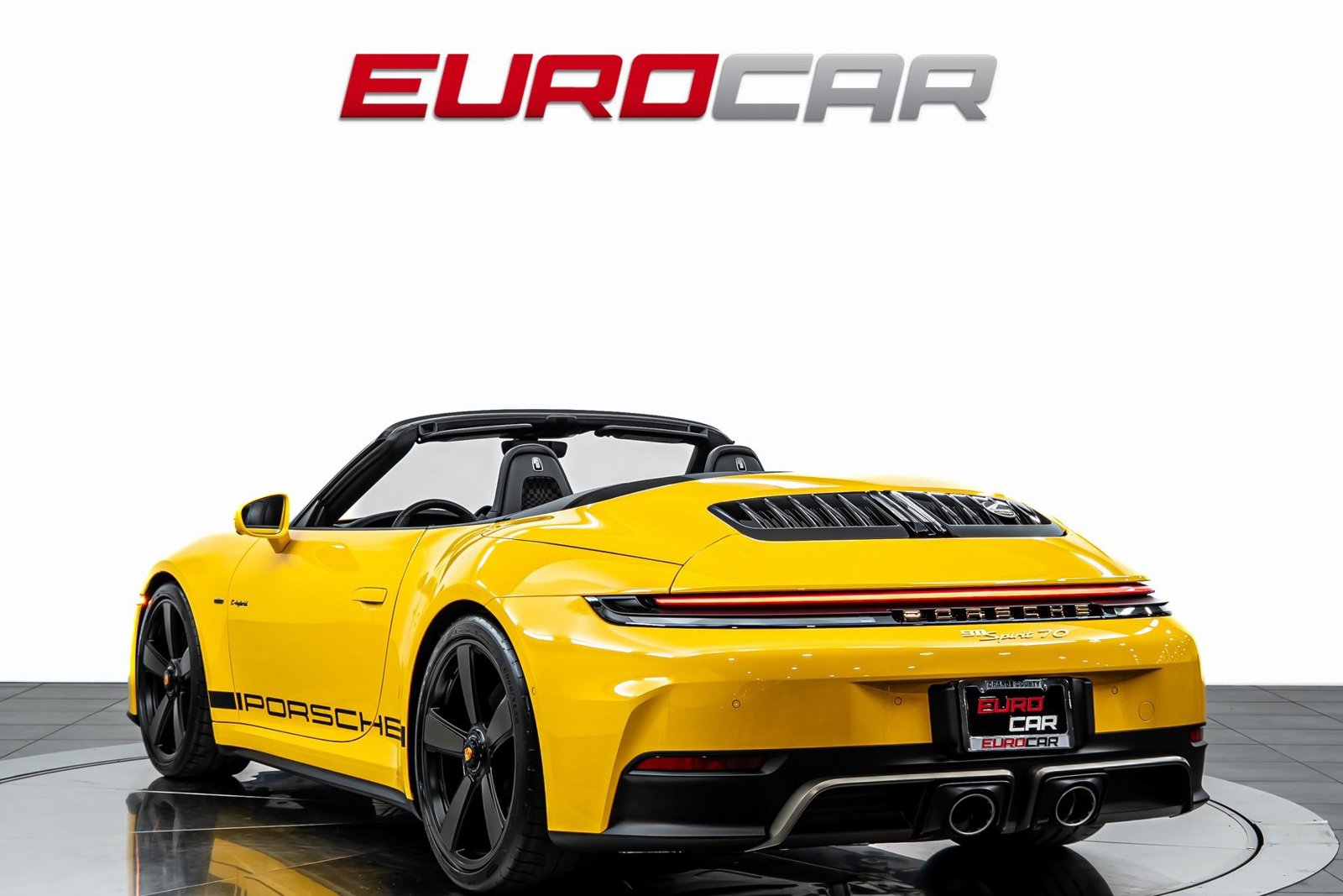 Used 2026 Porsche 911 Carrera 4 GTS image 4