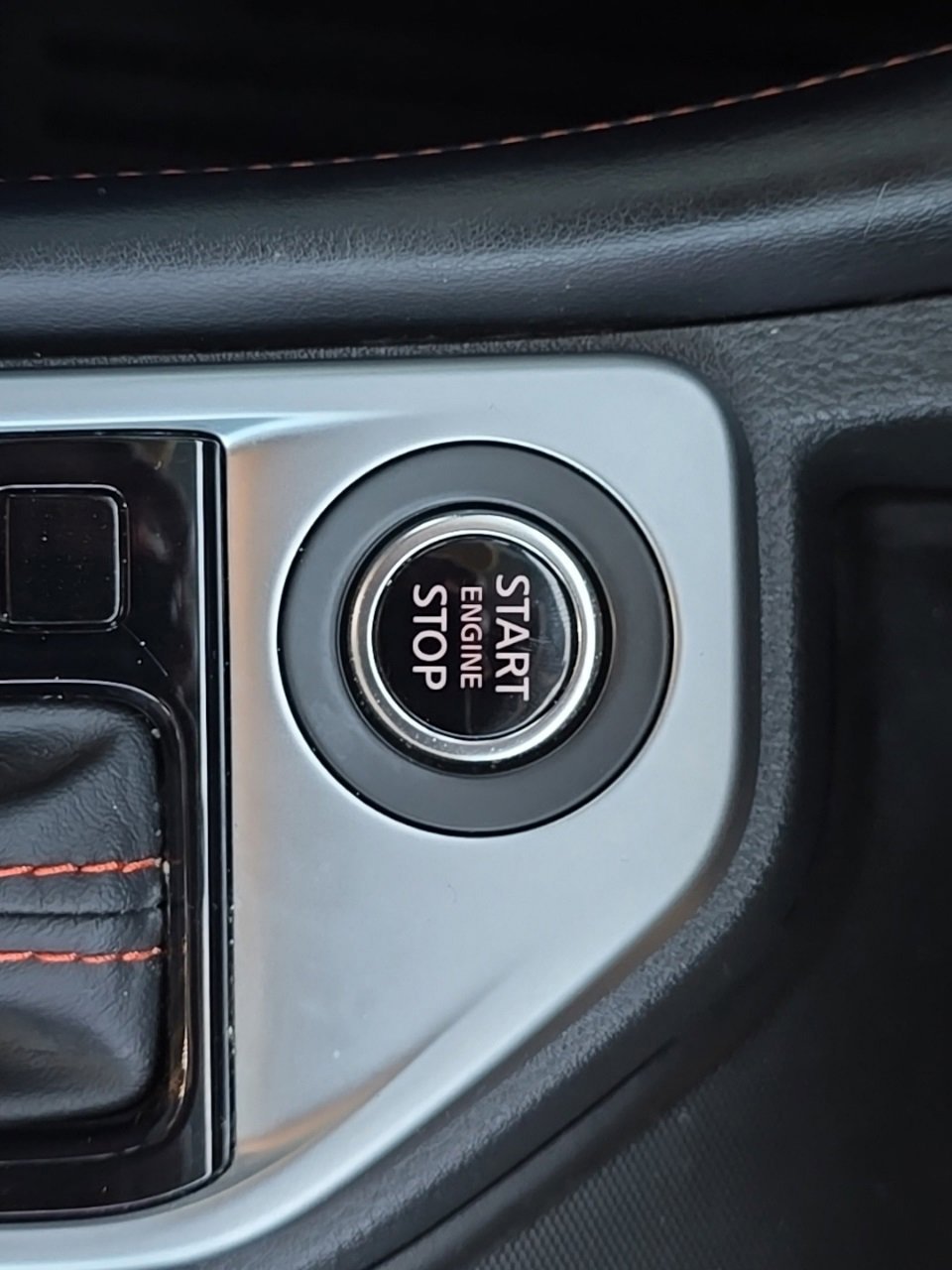 Used 2024 Nissan Sentra SR w/ SR Premium Package image 20