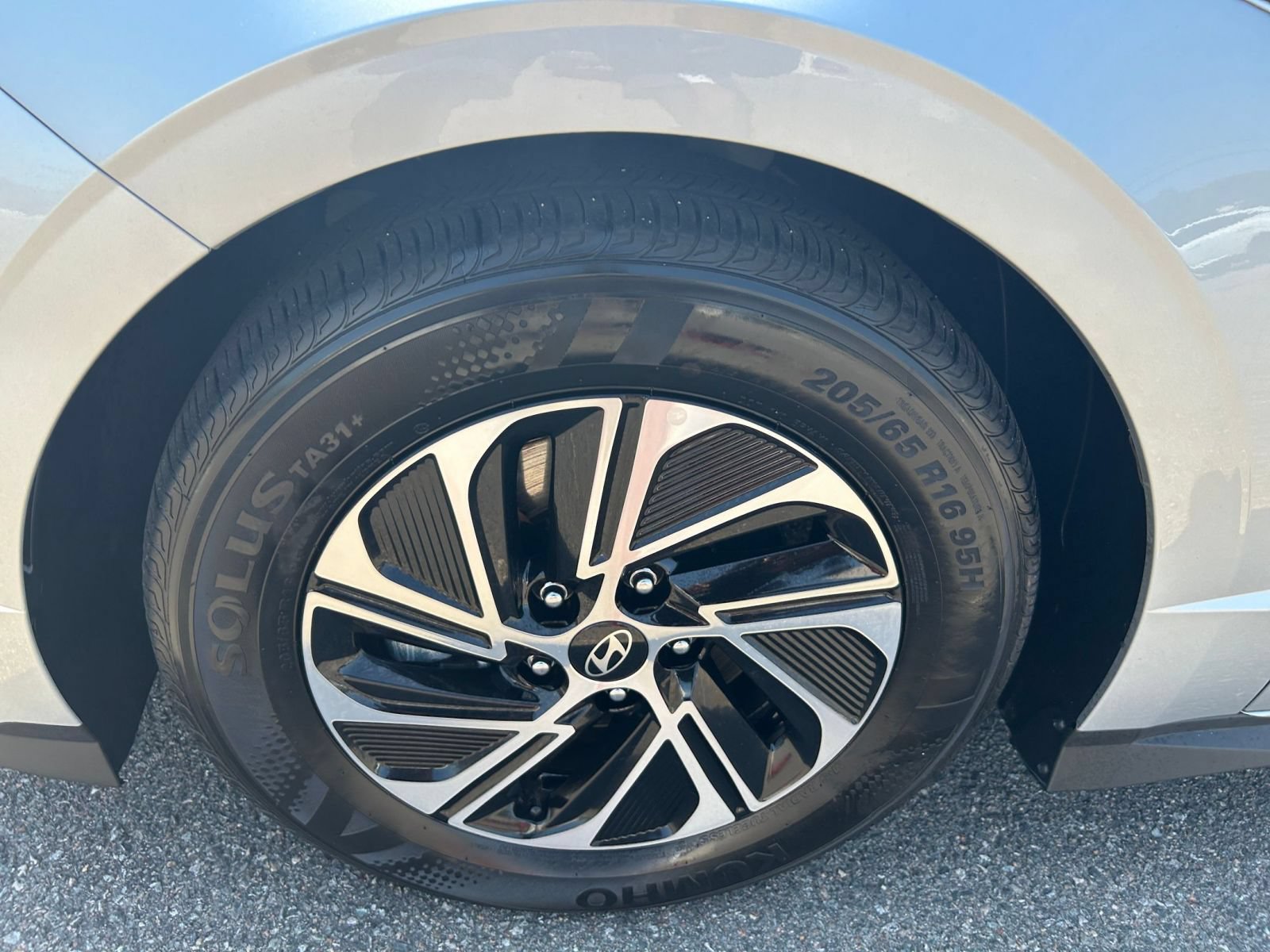 Used 2026 Hyundai Sonata Blue FWD image 31