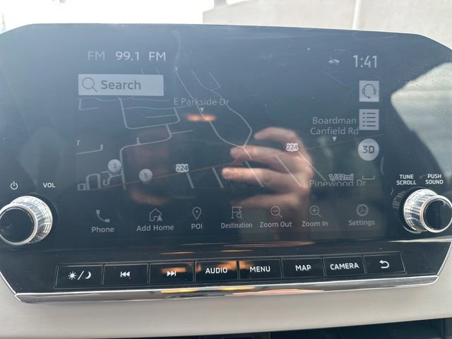 Used 2022 Mitsubishi Outlander SEL image 10