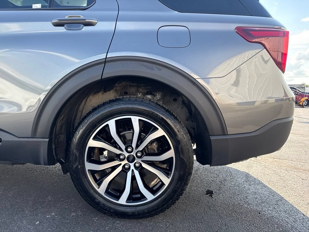 Used 2023 Ford Explorer ST-Line AWD/4WD image 50