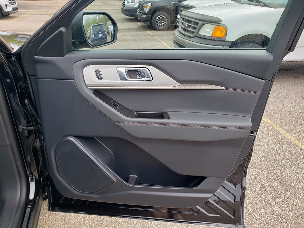 New 2026 Ford Explorer Active w/ Active Comfort Package AWD/4WD image 19