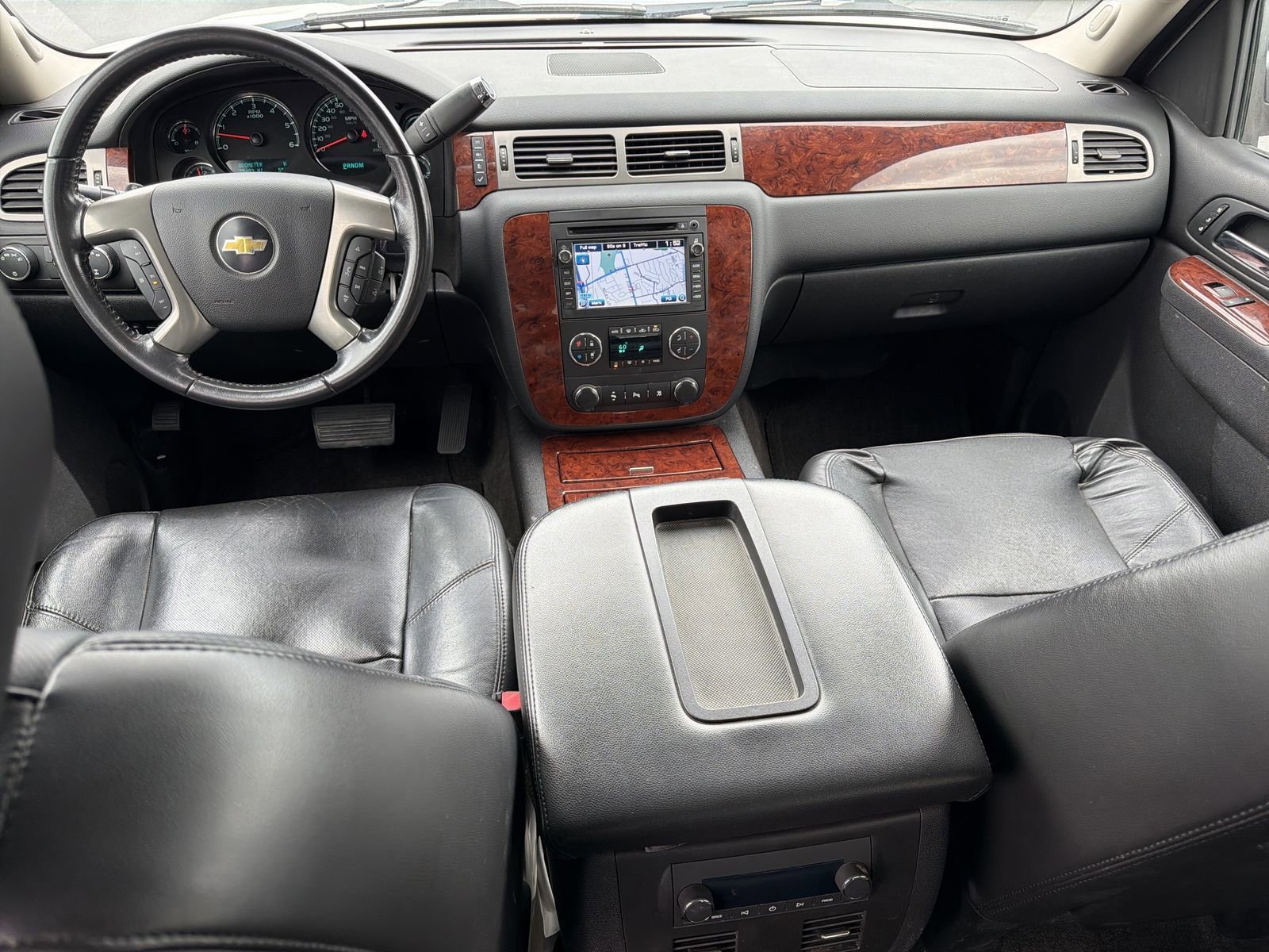 Used 2011 Chevrolet Avalanche LTZ image 24