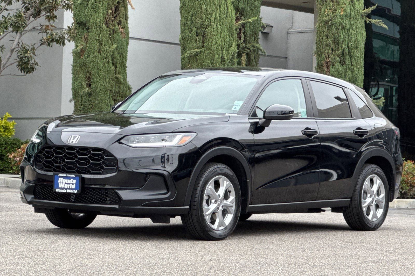 Certified 2023 Honda HR-V LX image 8