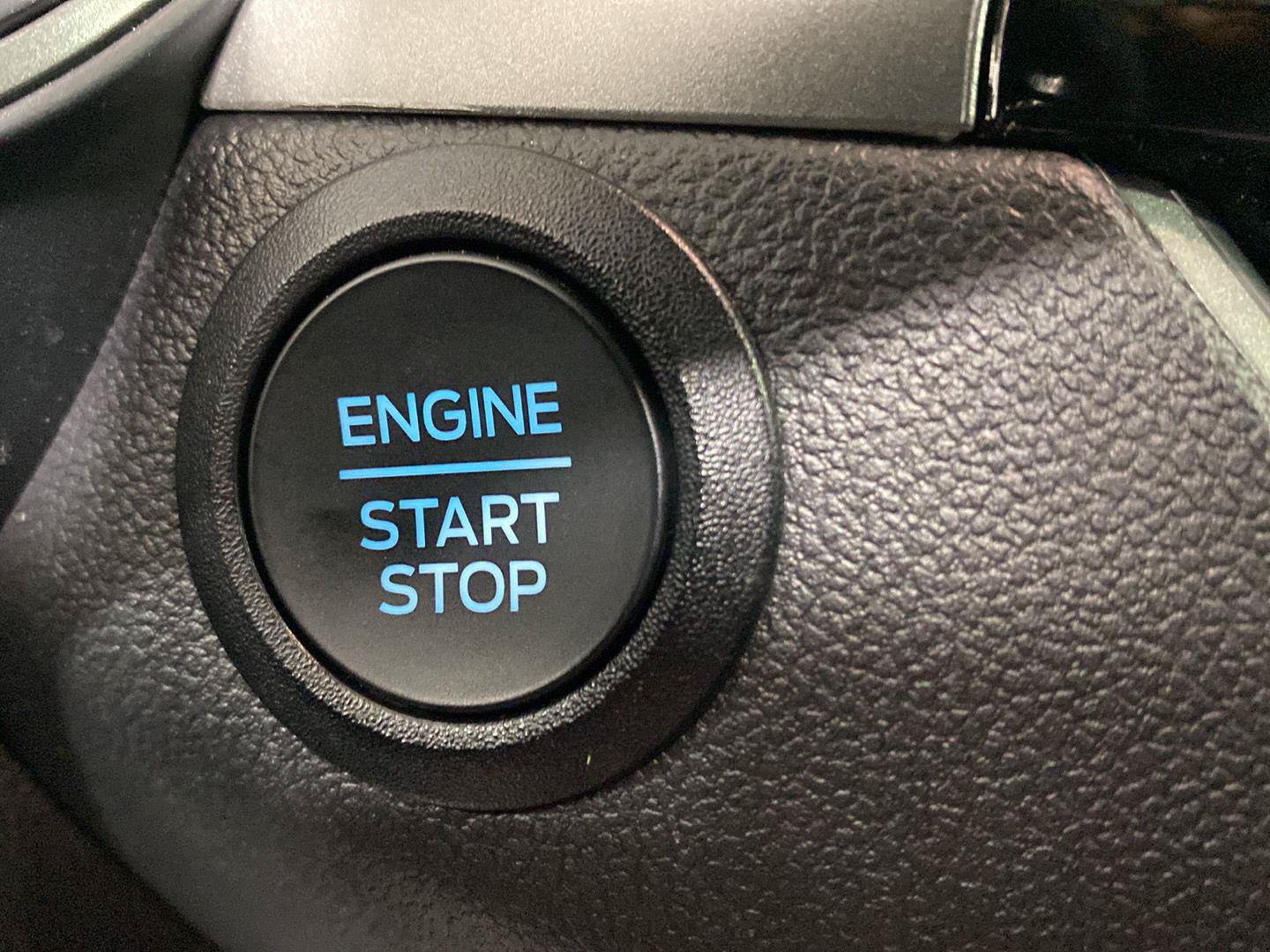 Used 2025 Ford Escape Active FWD image 19
