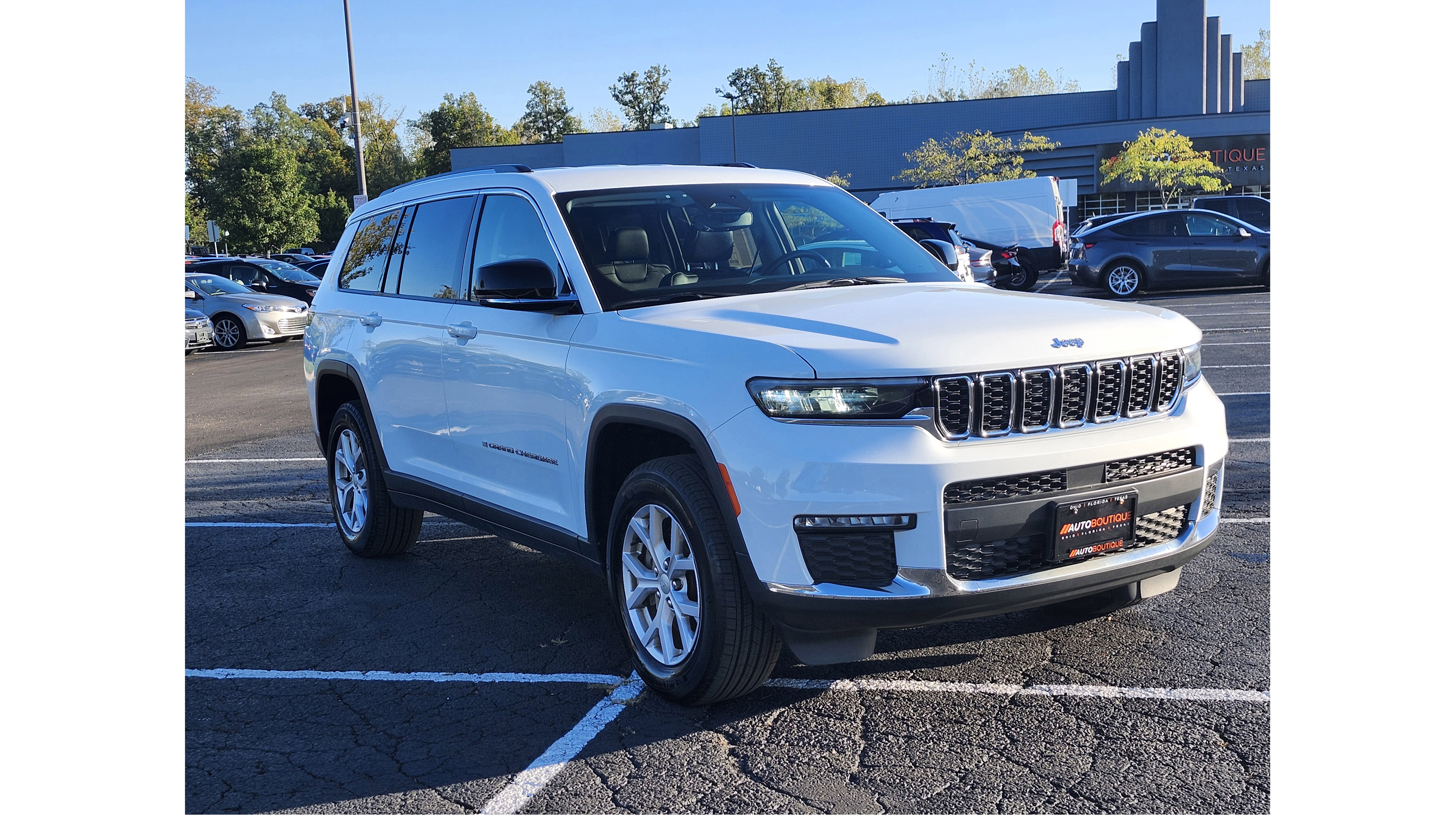 Used 2022 Jeep Grand Cherokee L Limited image 23