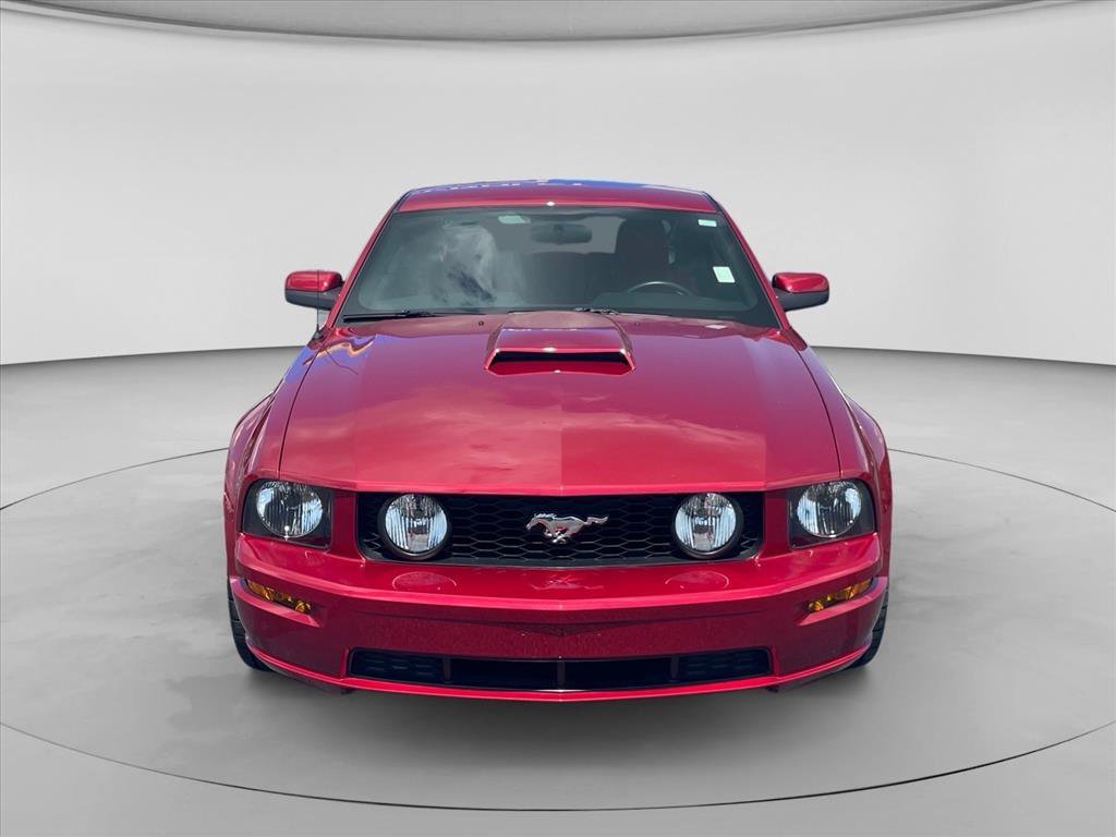 Used 2005 Ford Mustang GT Premium RWD image 2