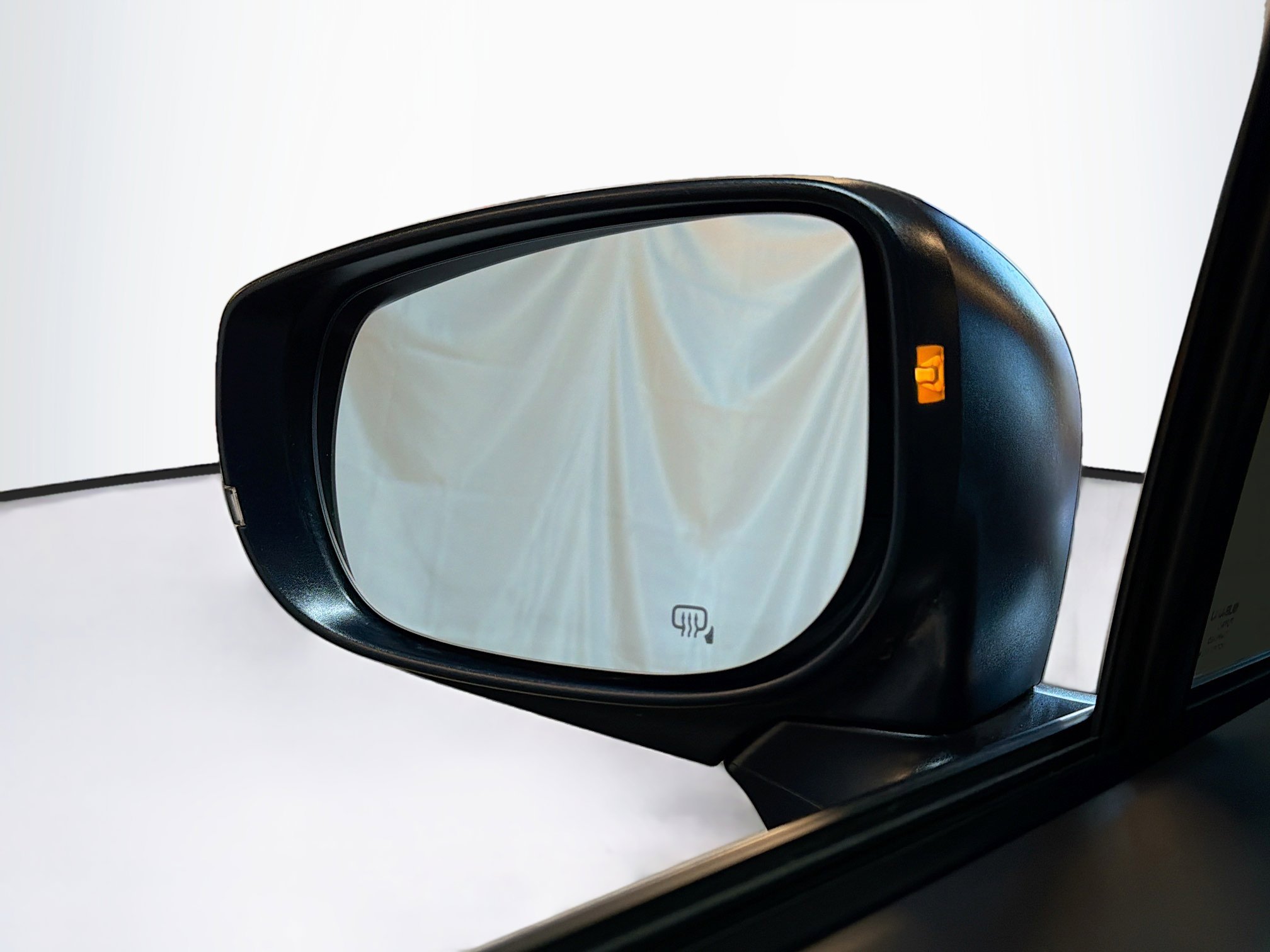 Used 2024 Subaru Ascent Limited w/ Technology Package image 16