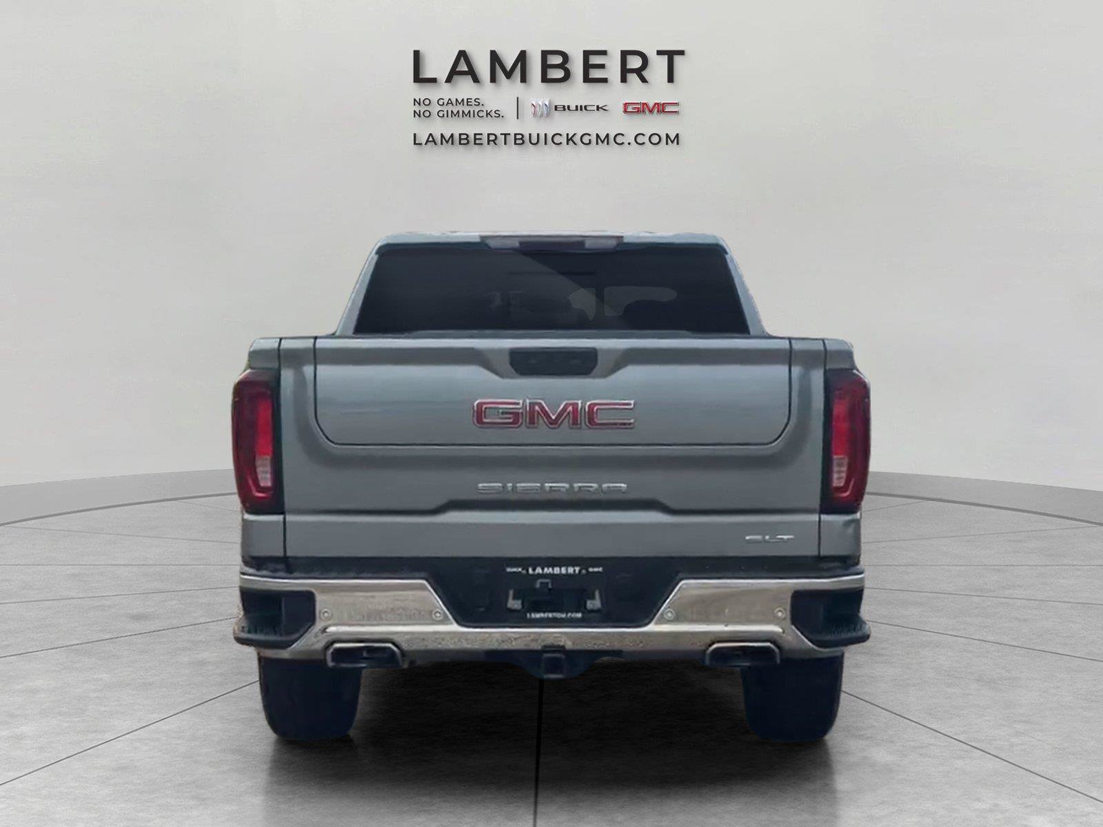 Used 2024 GMC Sierra 1500 SLT w/ SLT Premium Plus Package AWD/4WD image 4