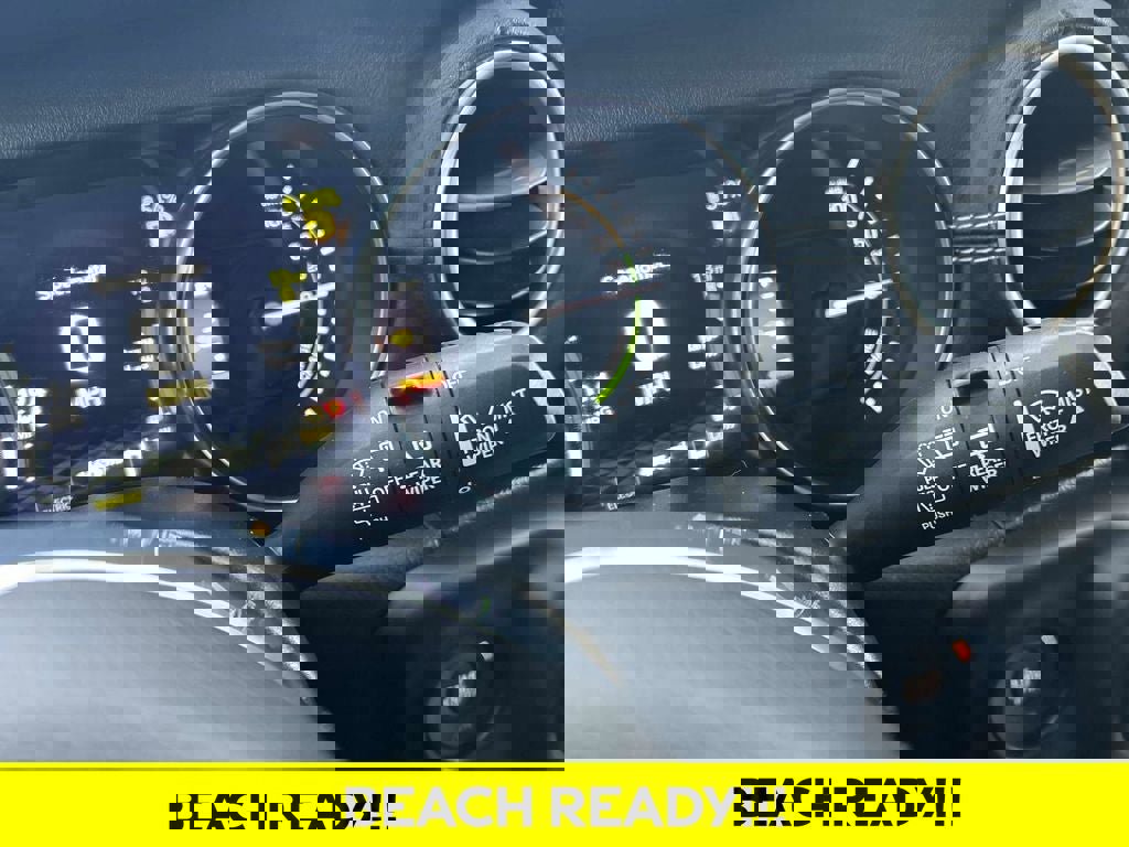 Used 2022 Jeep Wrangler Unlimited Sahara w/ Safety Group image 25