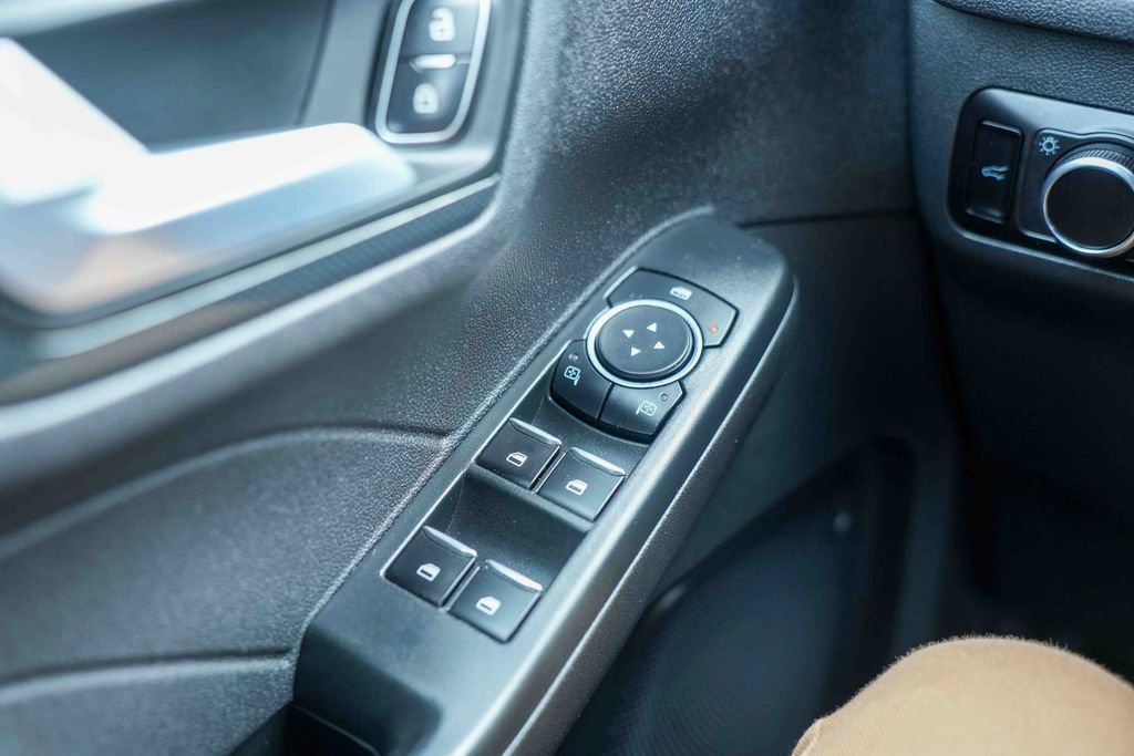 Used 2023 Ford Escape ST-Line w/ Tech Pack #1 image 27