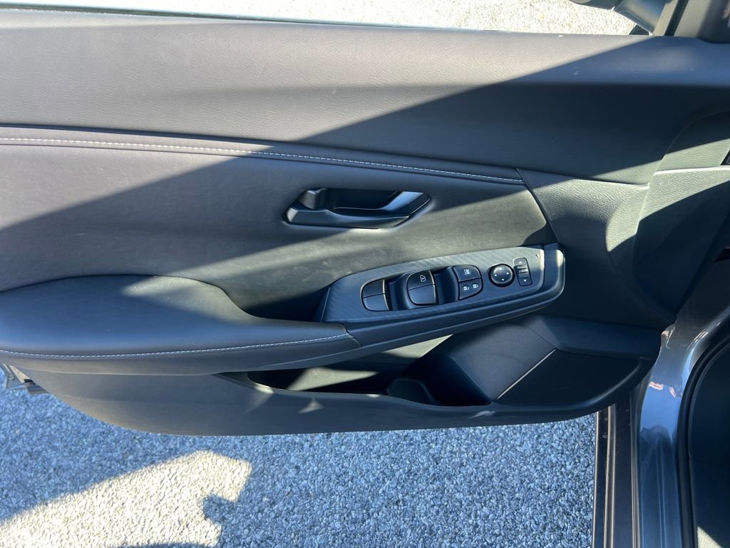 New 2025 Nissan Sentra S image 11
