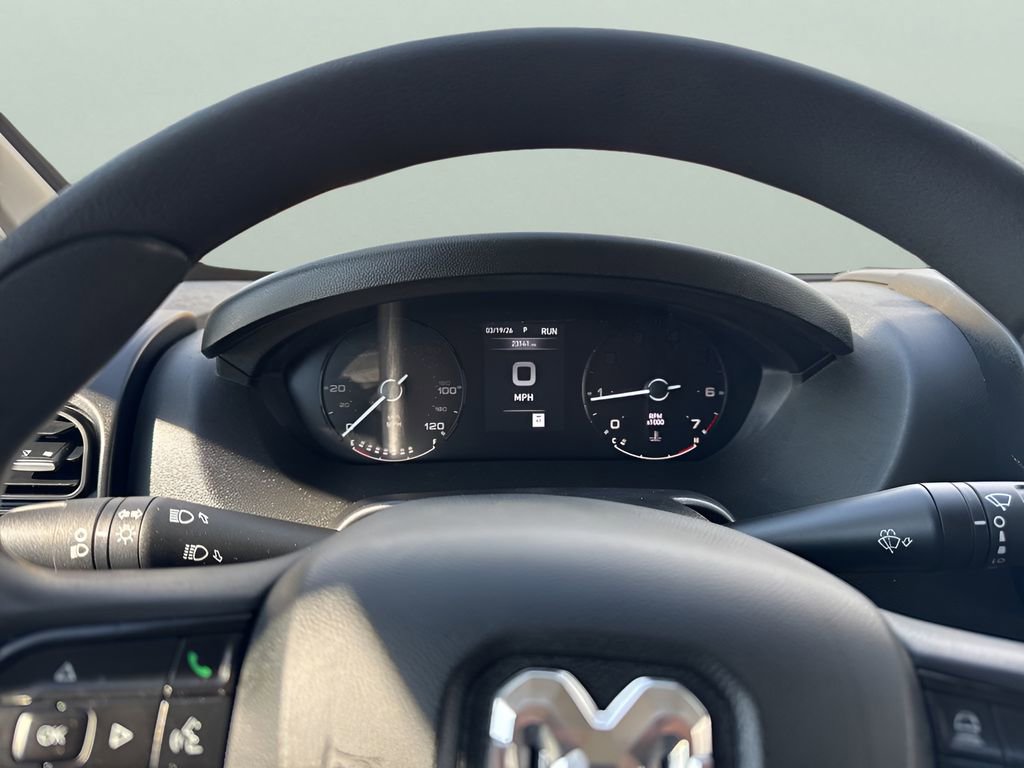 Used 2024 RAM ProMaster 2500 w/ Convenience Group image 20