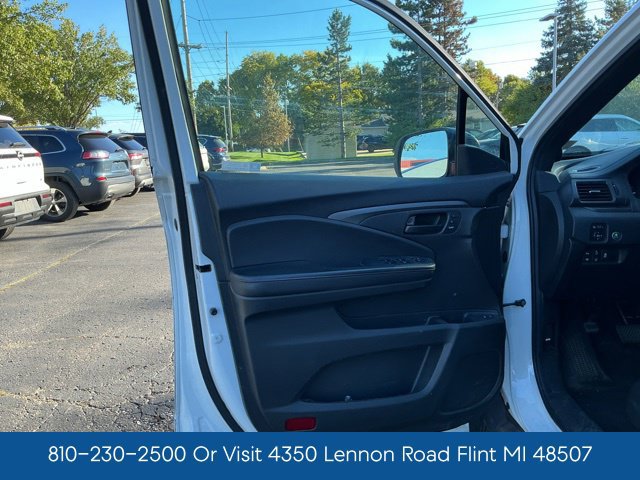 Used 2023 Honda Passport TrailSport image 15