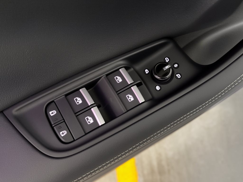 New 2027 Audi Q8 Prestige AWD/4WD image 15