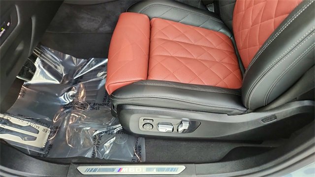 Used 2025 BMW X6 M60i image 34