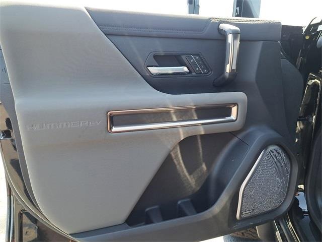 New 2025 GMC Hummer EV 2X w/ Extreme Off-Road Package image 9