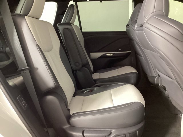 Used 2025 Lexus TX 350 AWD w/ Technology Package image 25