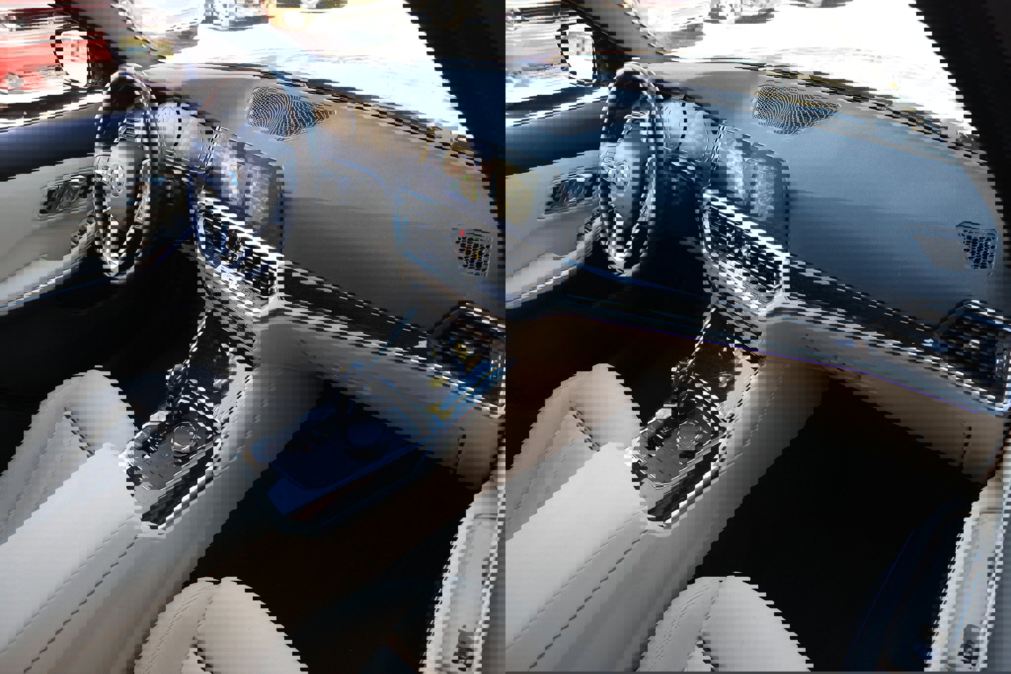 Used 2021 BMW 330i w/ Convenience Package image 21