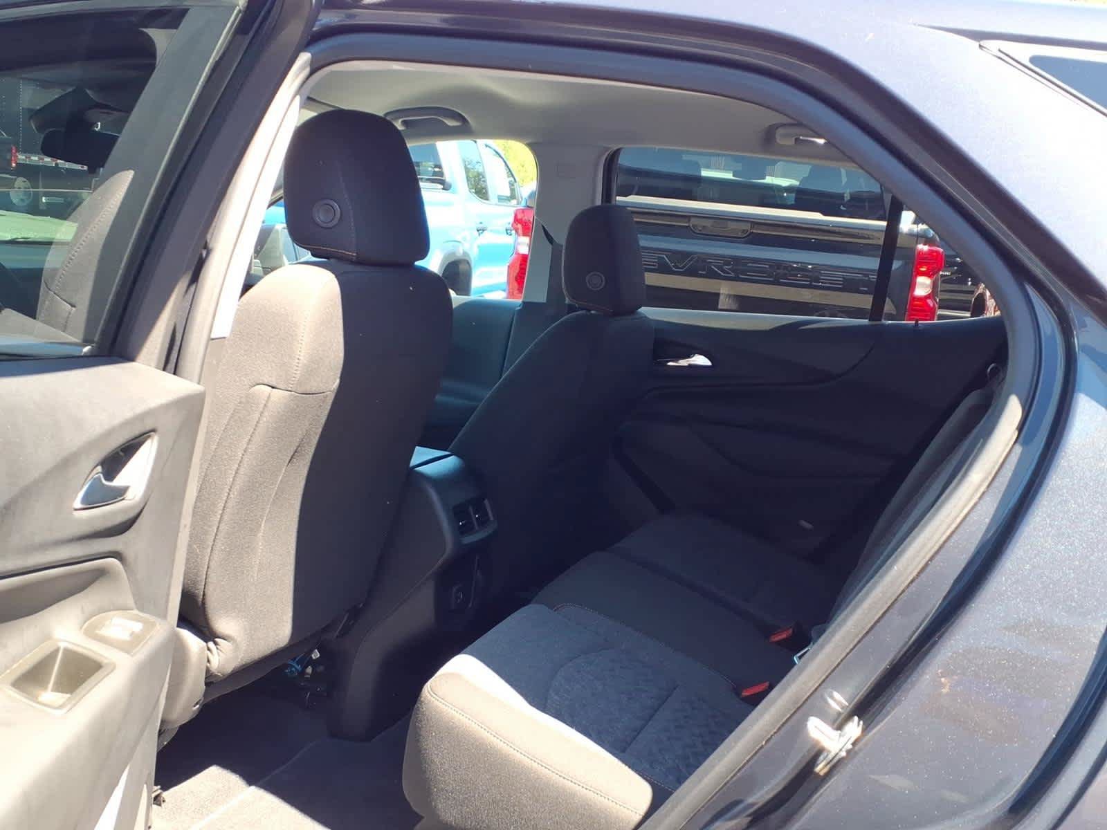 Used 2023 Chevrolet Equinox LT AWD/4WD image 17