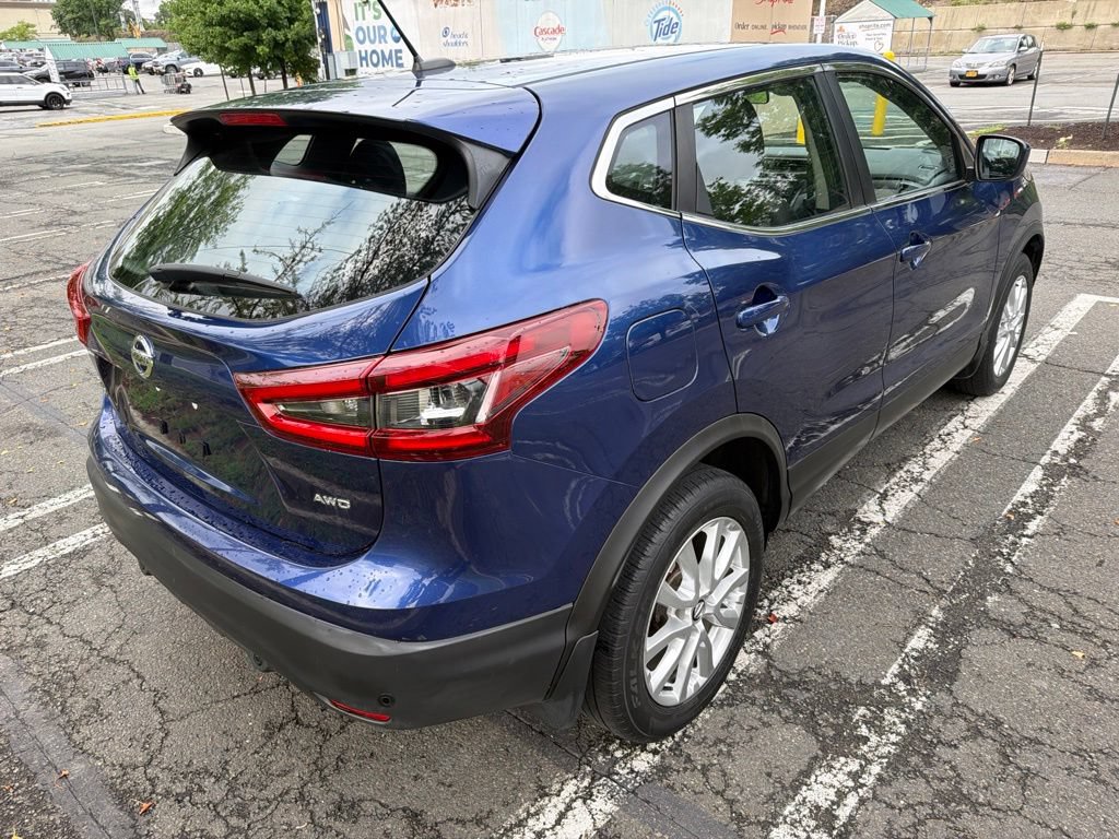 Certified 2021 Nissan Rogue Sport S AWD/4WD image 5