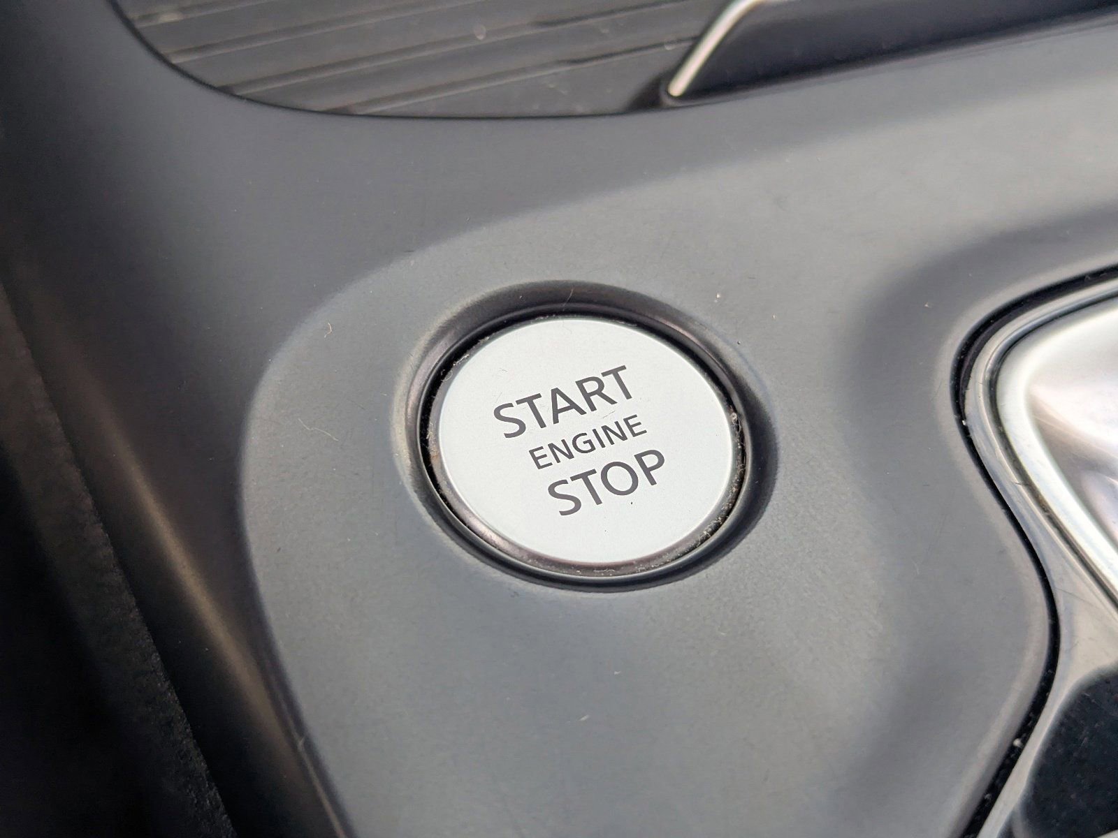 Used 2021 INFINITI QX50 Luxe image 33