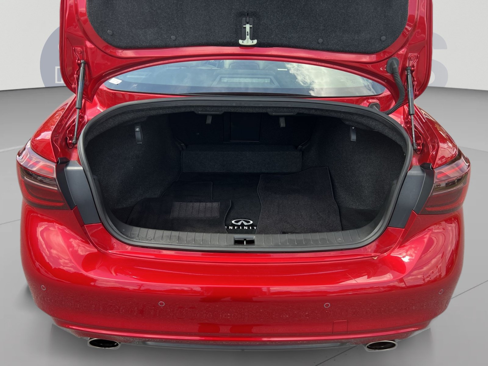 Used 2022 INFINITI Q50 Luxe w/ Cargo Package AWD/4WD image 25