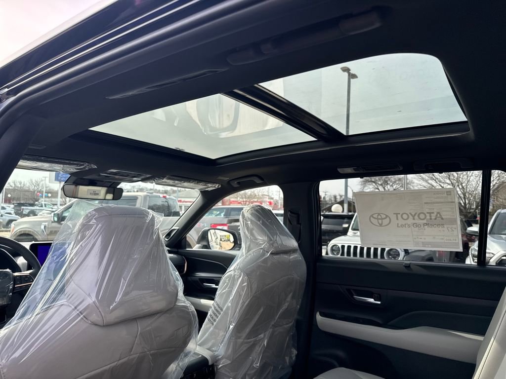 New 2026 Toyota Grand Highlander MAX Limited image 35
