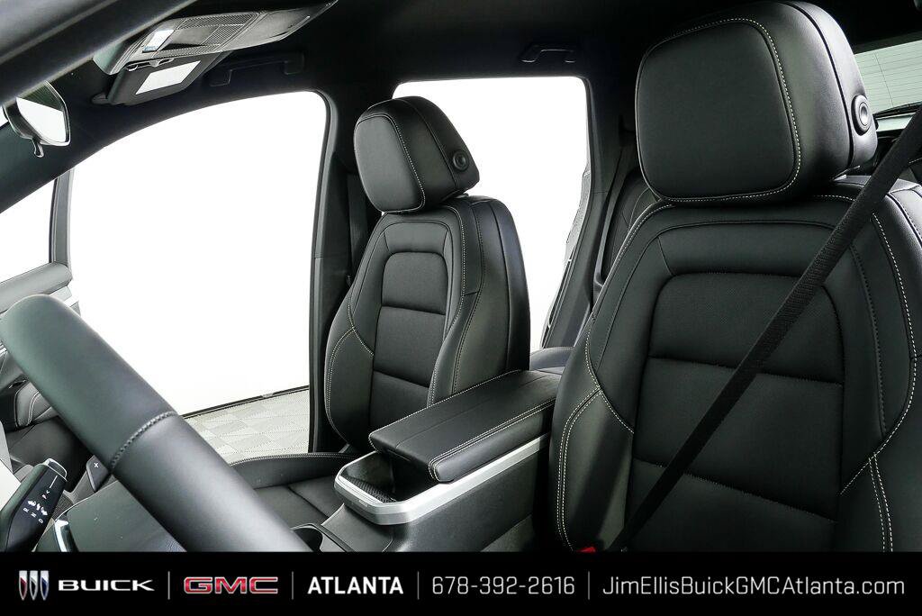 Used 2026 GMC Terrain Elevation w/ Elevation Premium Package FWD image 5