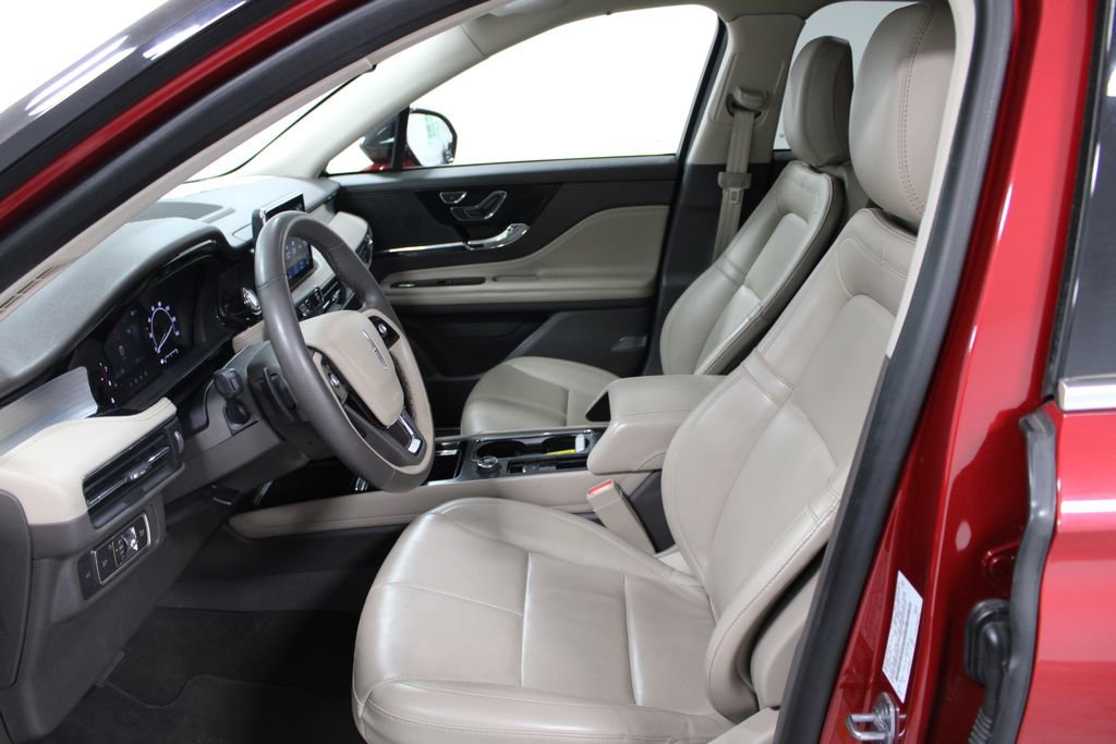 Used 2022 Lincoln Corsair AWD w/ Equipment Group 101A image 18