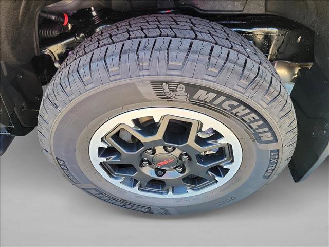 New 2025 Toyota 4Runner 4WD image 12