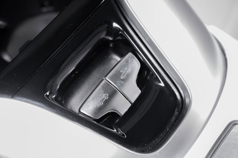 Certified 2026 Mercedes-Benz Maybach SL 680 image 32