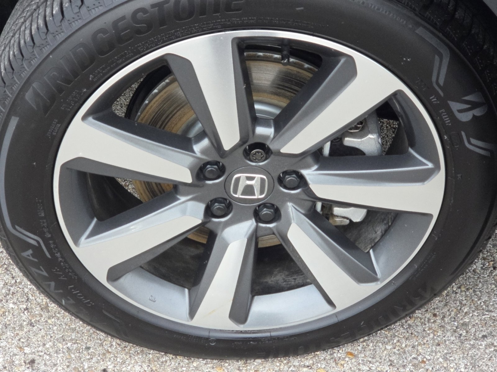 Used 2025 Honda Pilot Elite image 11