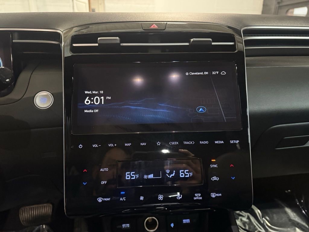 Certified 2023 Hyundai Santa Cruz SEL Premium image 19