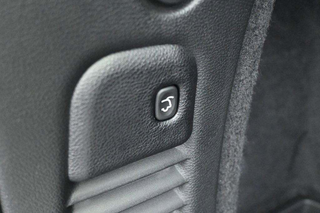 Used 2025 Dodge Durango GT AWD/4WD image 35