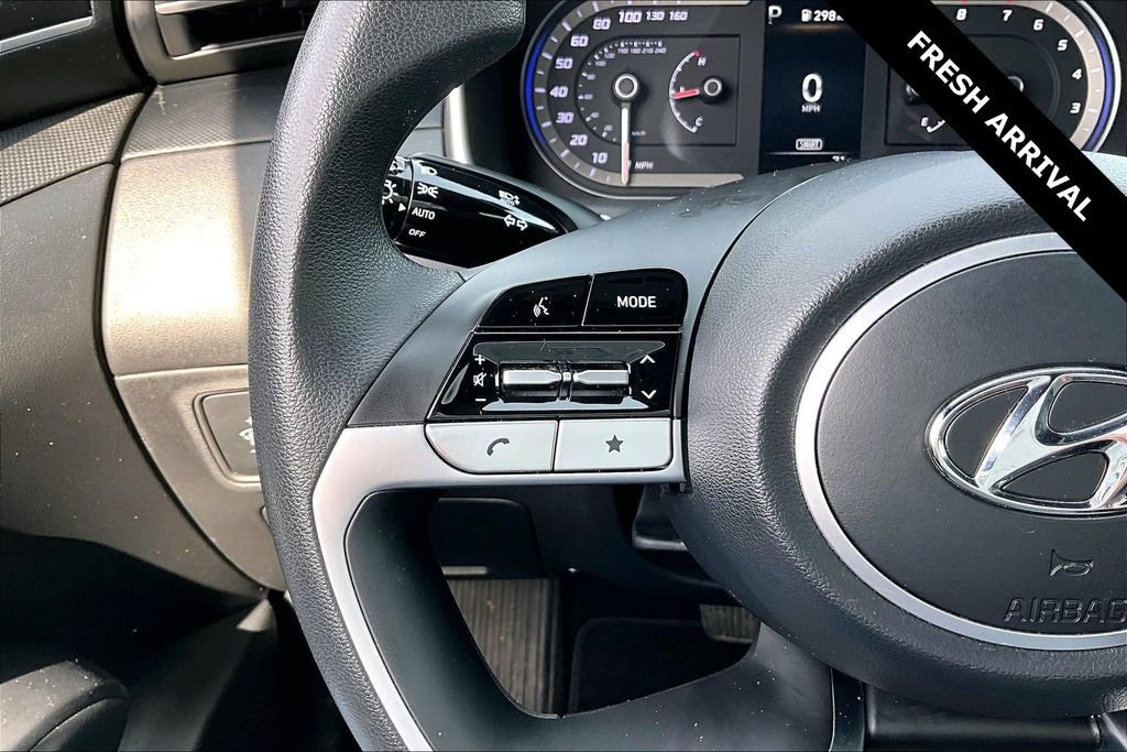 Used 2024 Hyundai Santa Cruz SE image 12