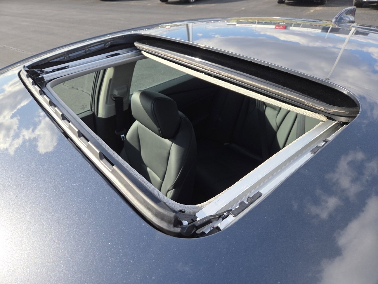 New 2026 Honda Accord Touring image 3