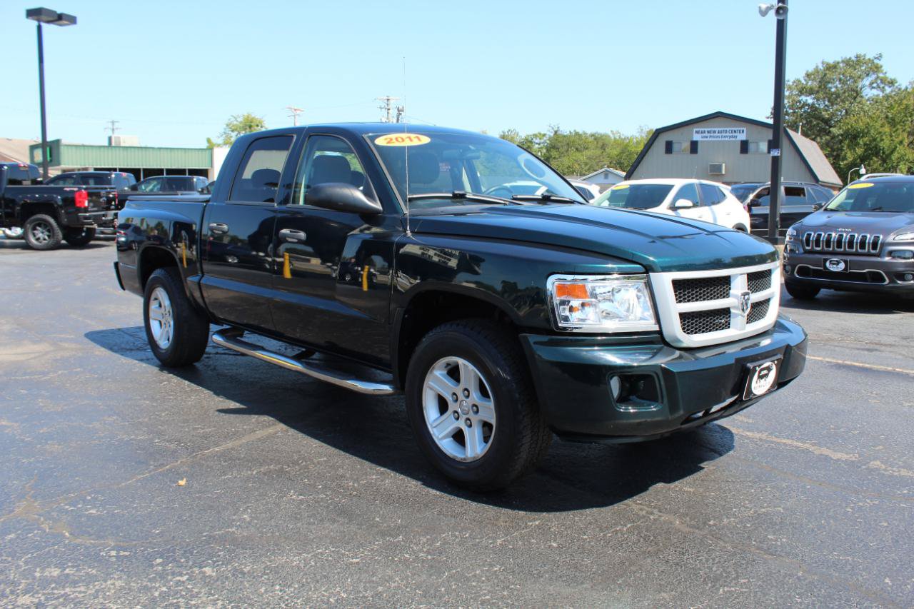 Used 2011 Dodge Dakota Big Horn RWD image 3