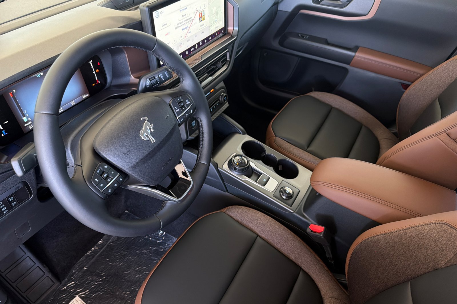 New 2026 Ford Bronco Sport Outer Banks w/ Outer Banks Tech Package+ AWD/4WD image 10