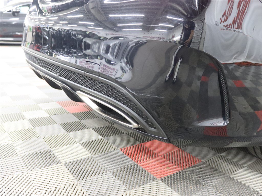 Used 2018 Mercedes-Benz C 300 4MATIC Sedan image 8