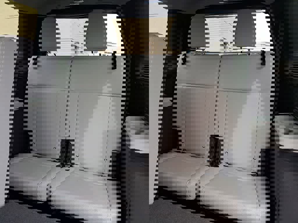 Used 2025 Hyundai Santa Fe SEL image 10