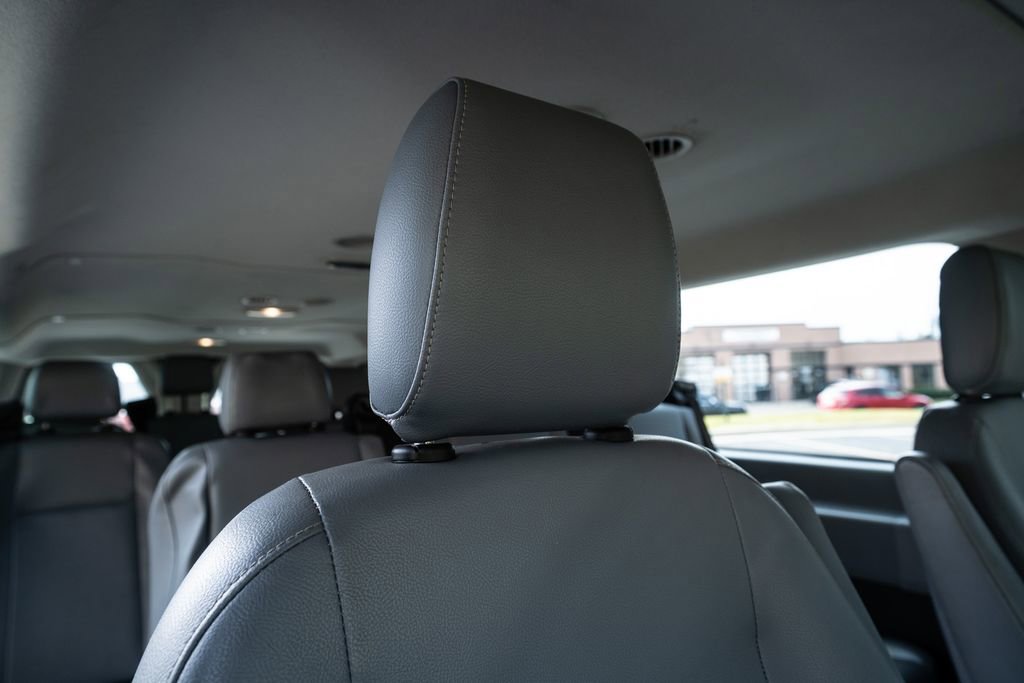 Used 2017 Ford Transit 350 XL image 15