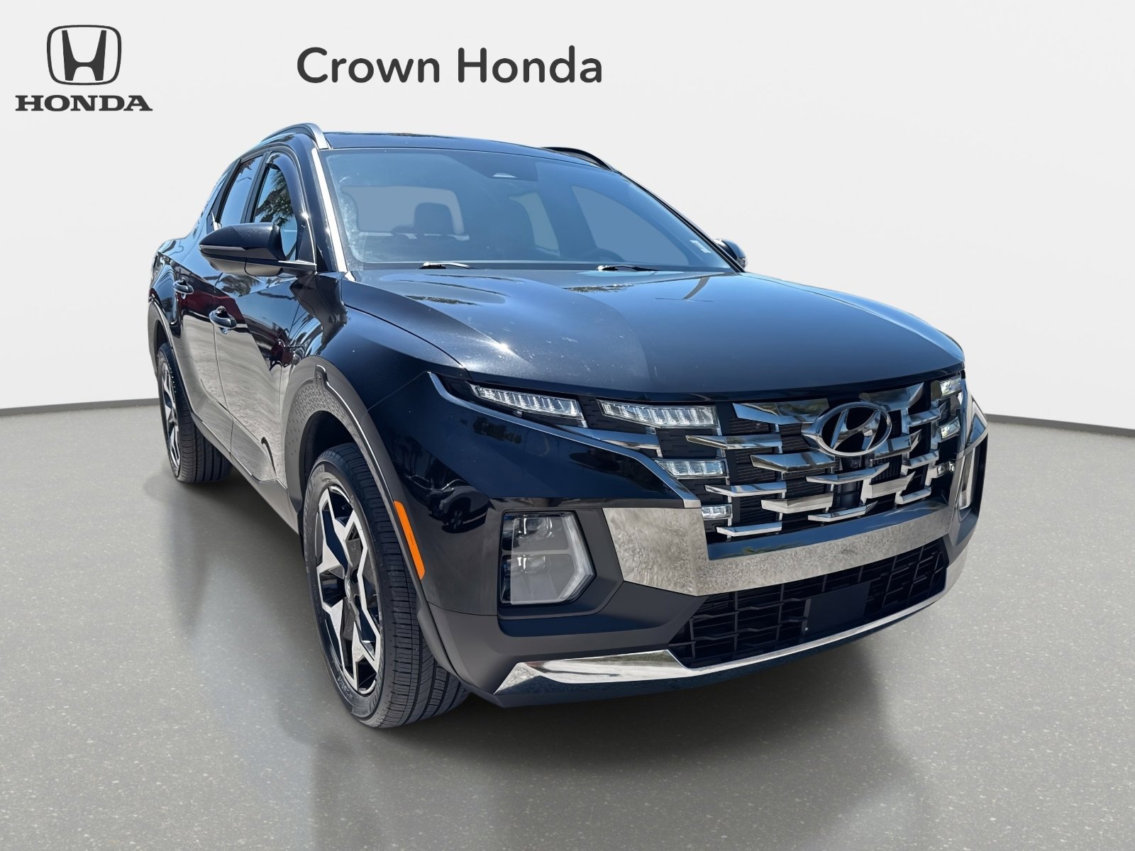 Used 2023 Hyundai Santa Cruz Limited w/ Cargo Package image 8