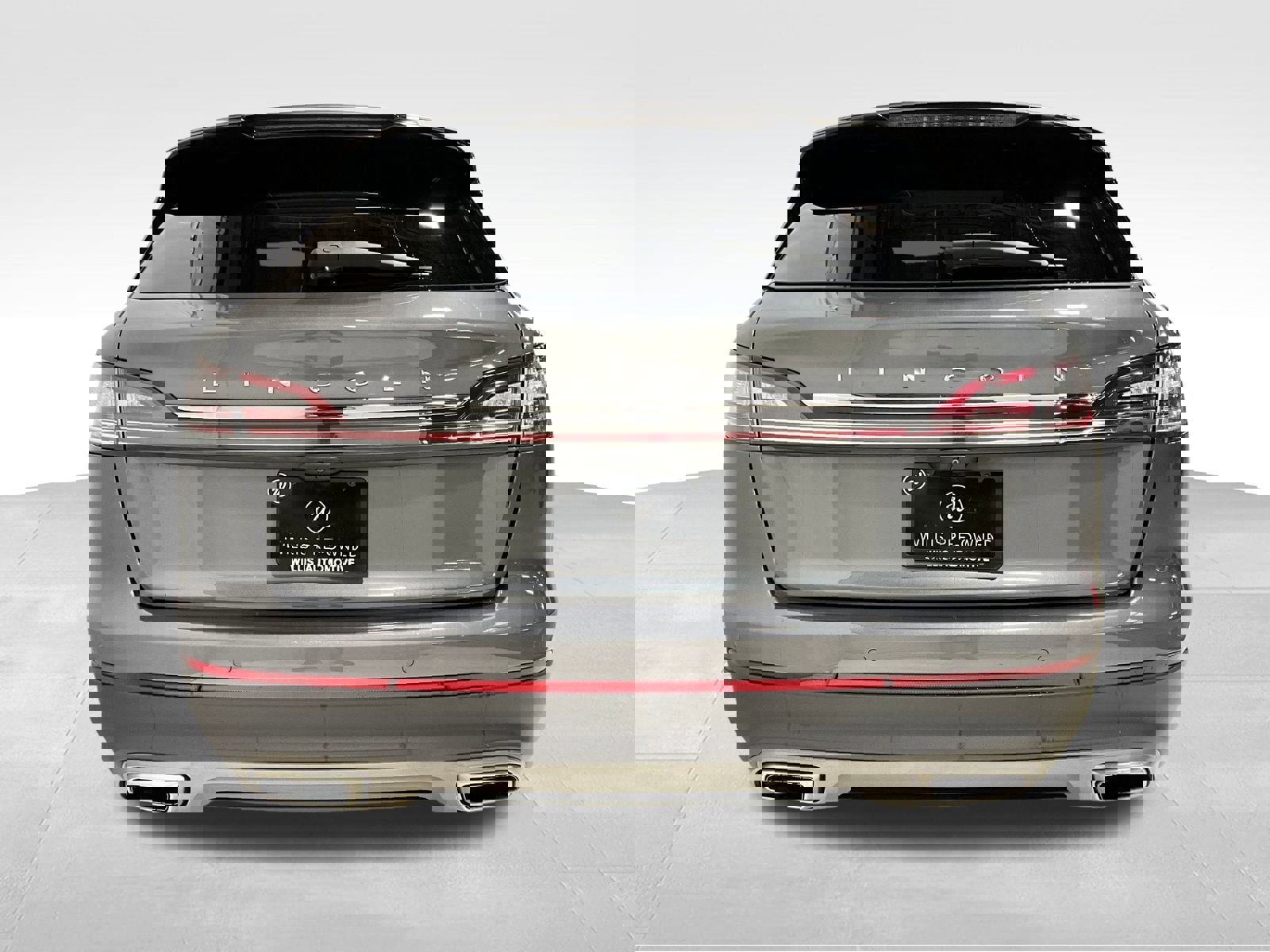 Used 2021 Lincoln Nautilus Reserve w/ Equipment Group 201A image 5