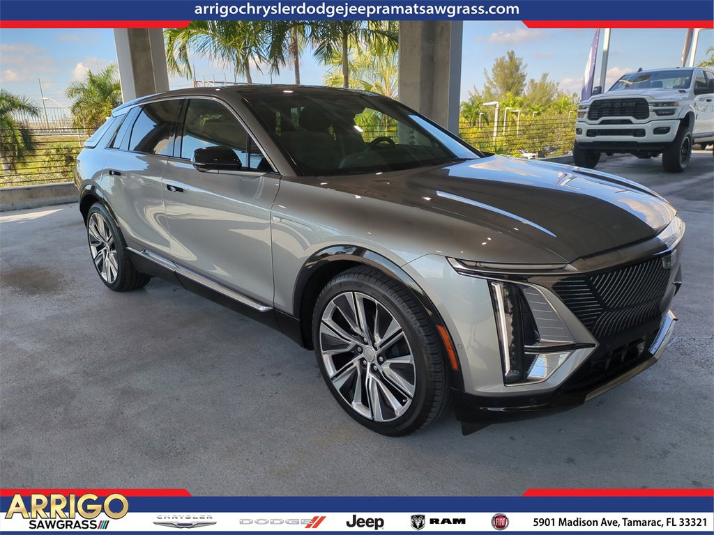 Used 2024 Cadillac Lyriq Luxury w/ LPO, Floor Liner Package