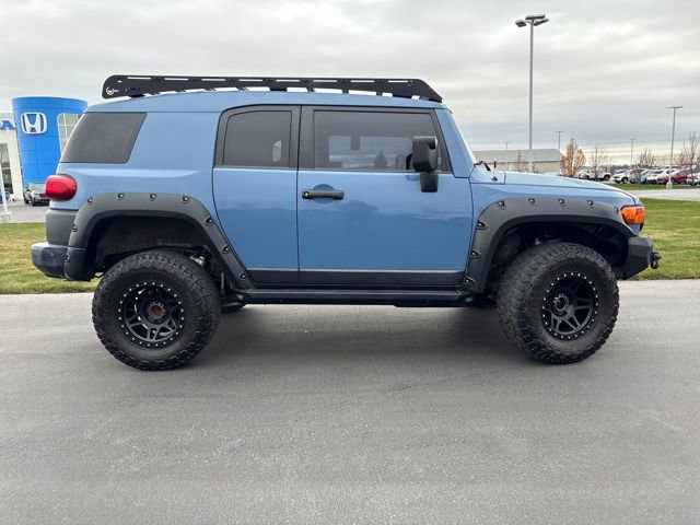 Used 2007 Toyota FJ Cruiser 4WD image 2